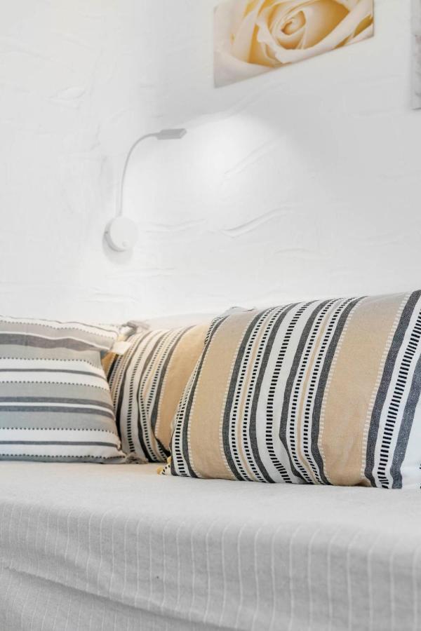Endless Blue From Syros - Megas Gialos Resort - Suite 1 Exterior photo